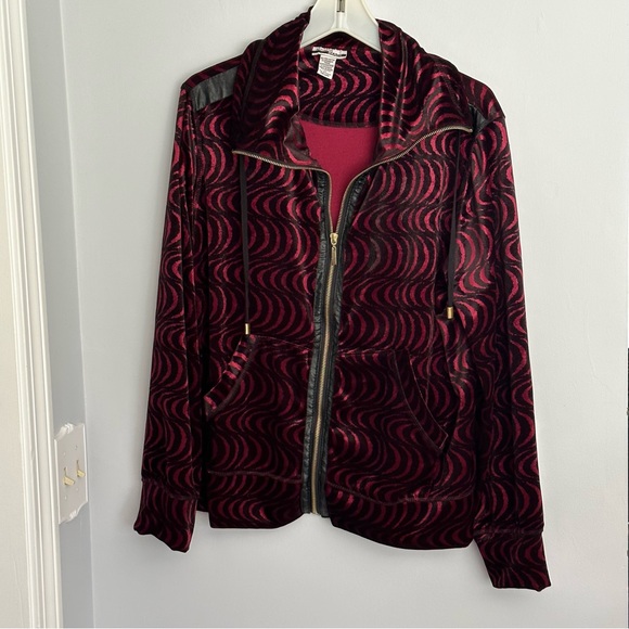 Mirror Image Sweaters - Mirror image Womens Tunic Sz XL velveteen Red w Black wavy design VGC
